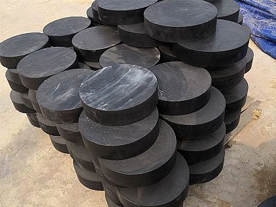 耿马县板式橡胶支座由若干层橡胶片与薄钢板经加压硫化